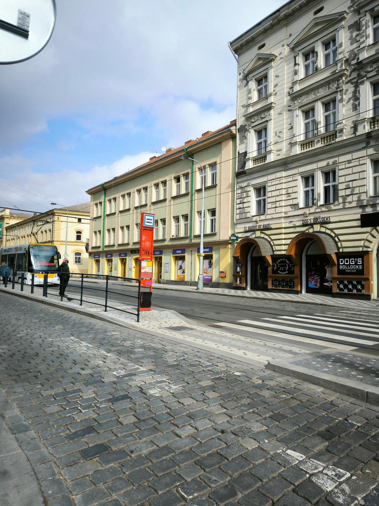 Valentinka Minutes Away From Charles Bridge Apartment Прага Екстериор снимка