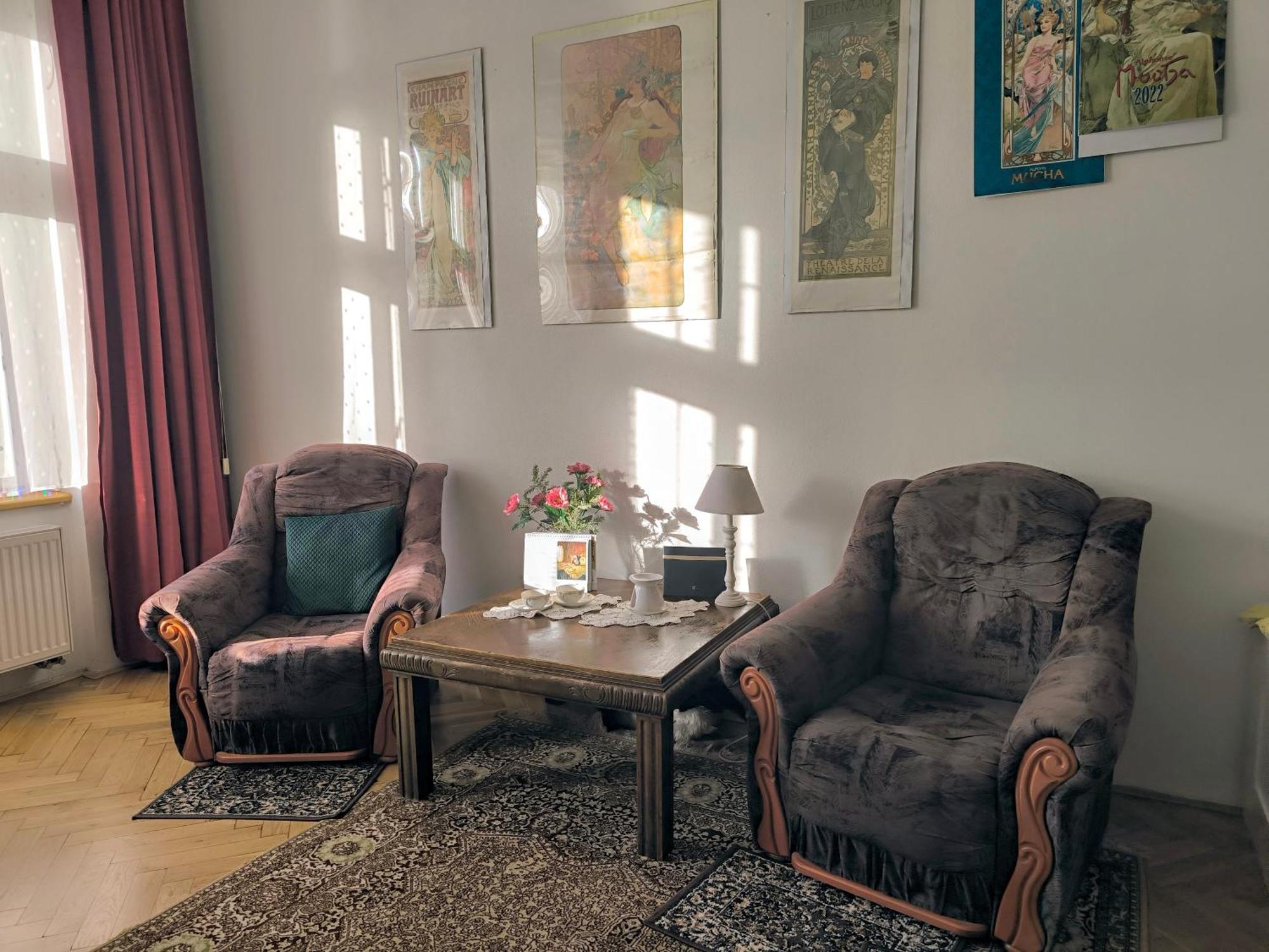 Valentinka Minutes Away From Charles Bridge Apartment Прага Екстериор снимка